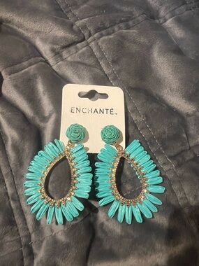 Enchante Turquoise Raffia Boho, Gold Tone Pierced Earrings, new on card